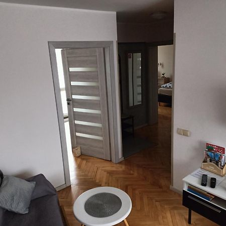 Kotlarska Apartment Wroclaw Bagian luar foto