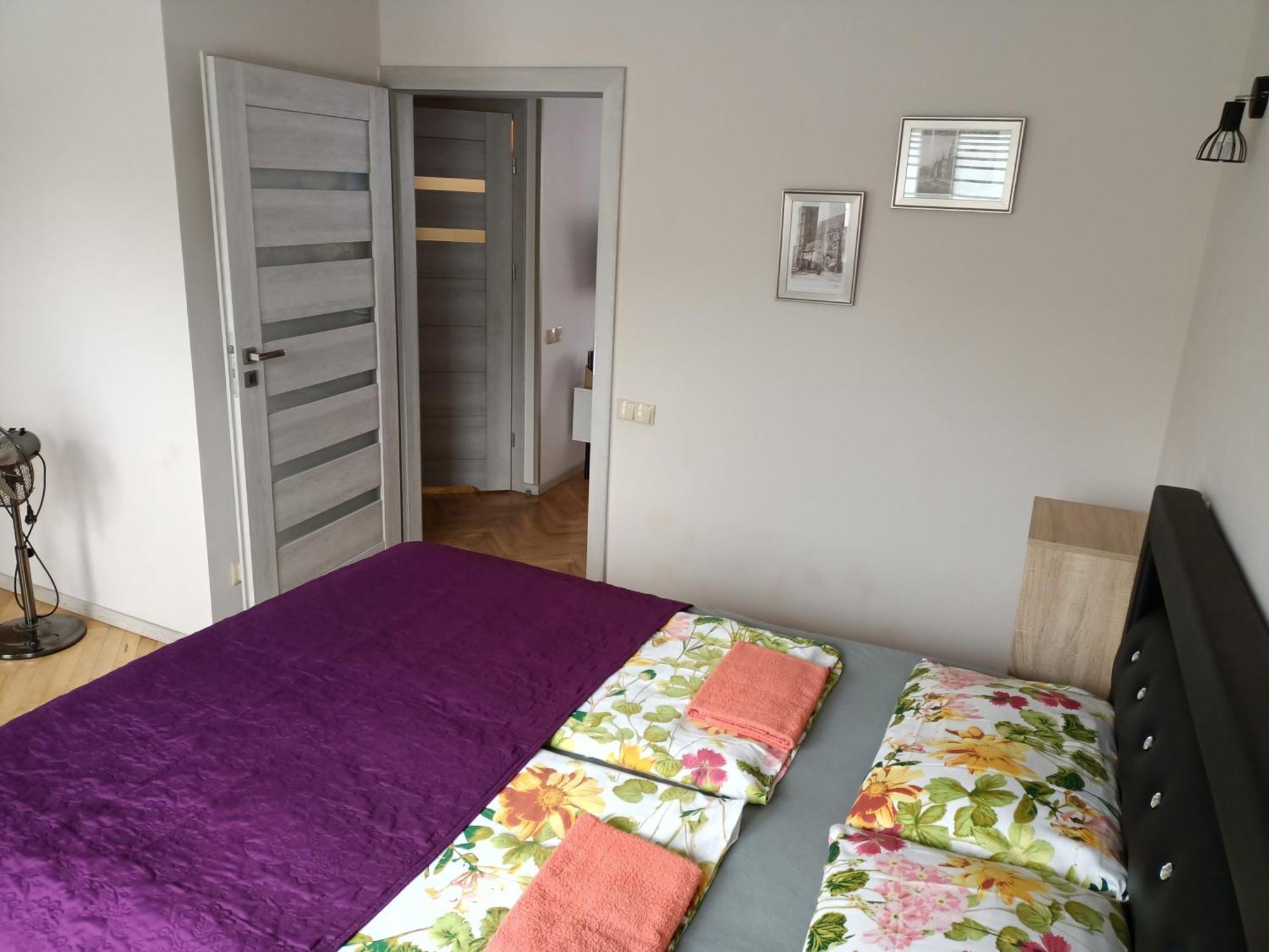 Kotlarska Apartment Wroclaw Bagian luar foto