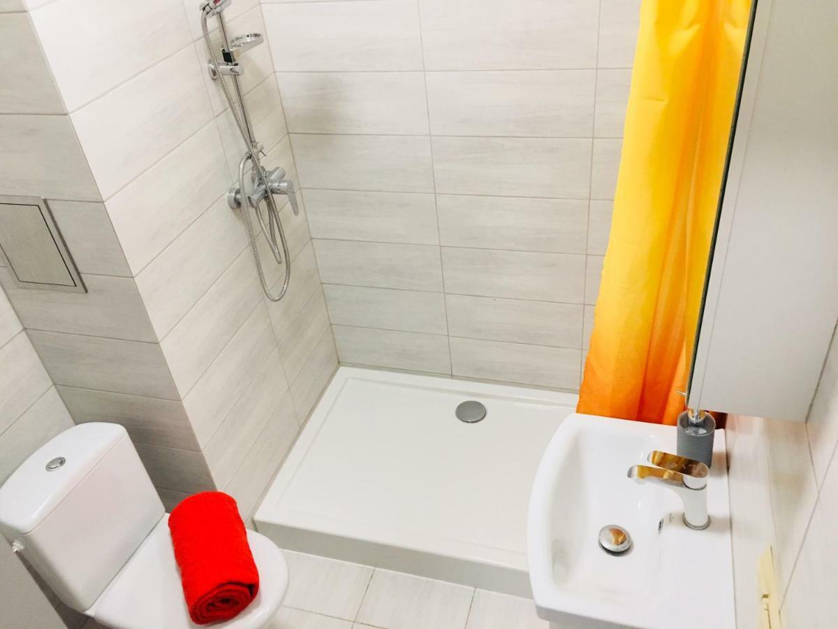 Kotlarska Apartment Wroclaw Bagian luar foto